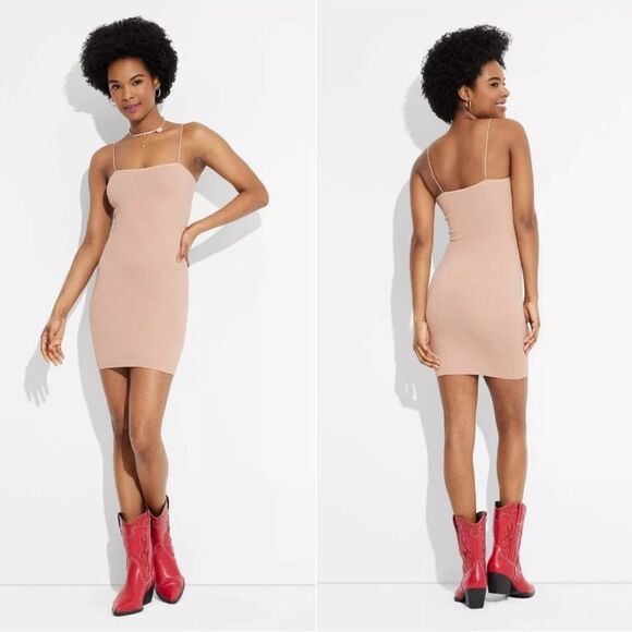 ✨ WILD FABLE Mini Bodycon Tan Dress Small - Picture 1 of 9